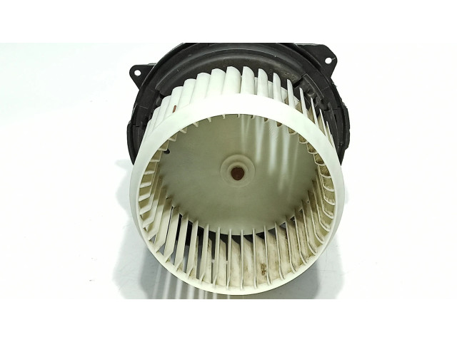 Вентилятор печки    5930EQ, 272104788R   Renault Clio V