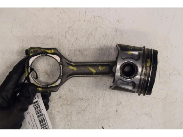 Поршень с шатуном Alfa Romeo Giulietta 1.4