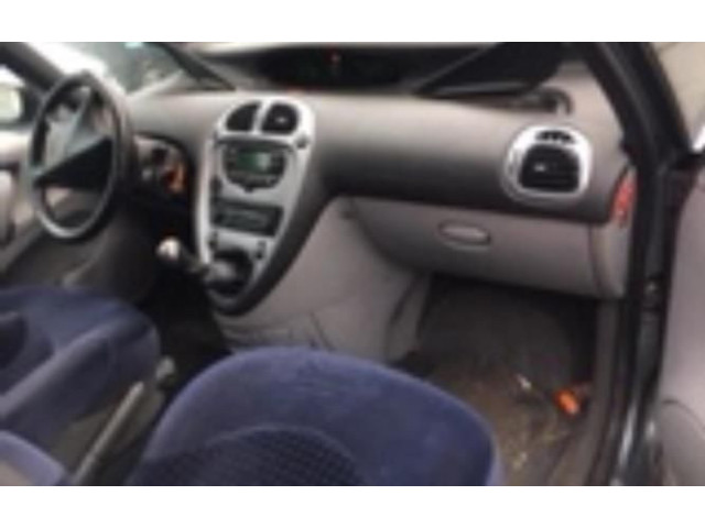 Панель приборов 00006105VZ Citroen Xsara Picasso