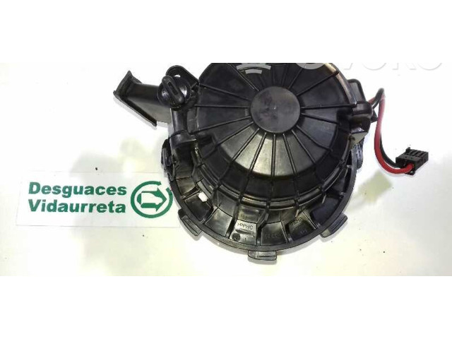 Вентилятор печки 8k2820021C Audi Q5 SQ5