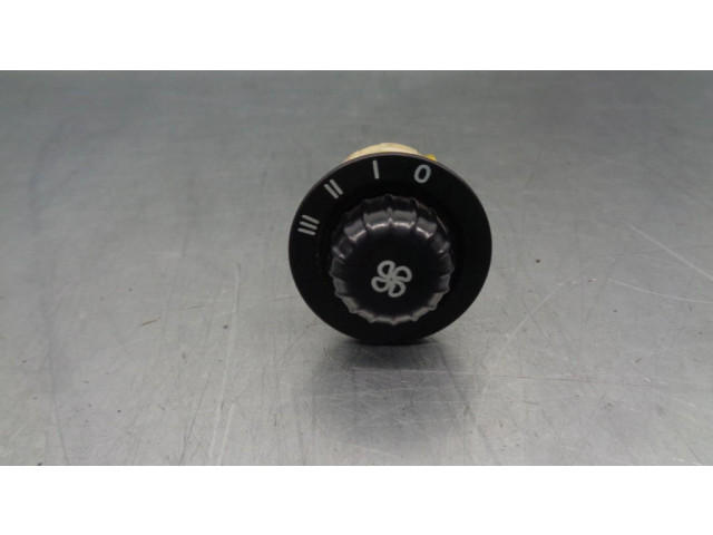 Блок управления кондиционера воздуха / климата/ печки (в салоне)