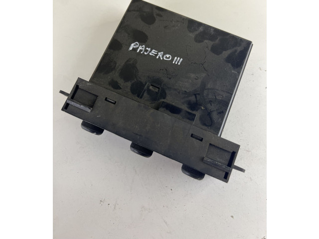 Блок управления климат-контролем MR500648, 1464308800 Mitsubishi Pajero