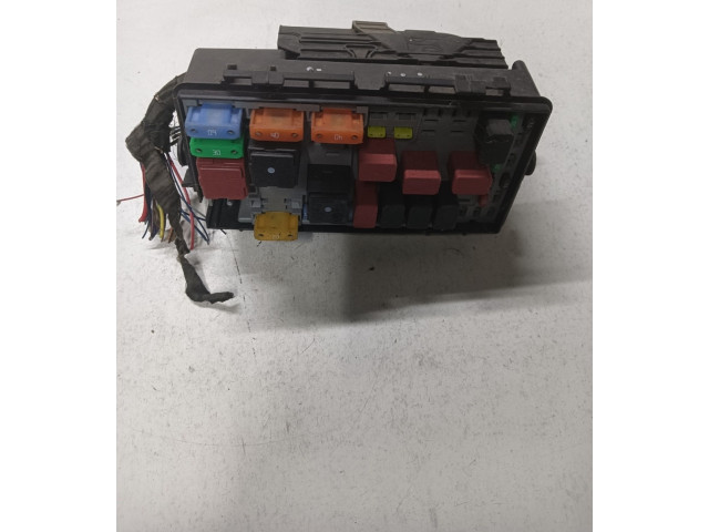 Блок предохранителей 51701703bz Fiat Grande Punto