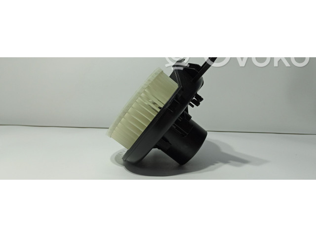 Вентилятор печки 6R1819015 Audi A1