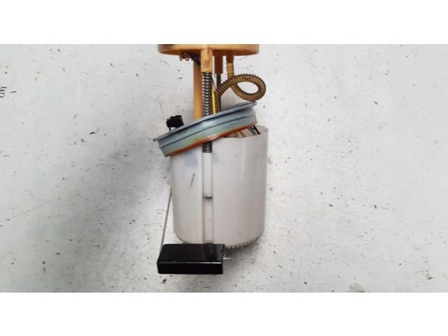 Насос топлива (в топливном баке)