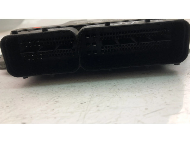 Блок управления двигателя 3910004500 Hyundai i10