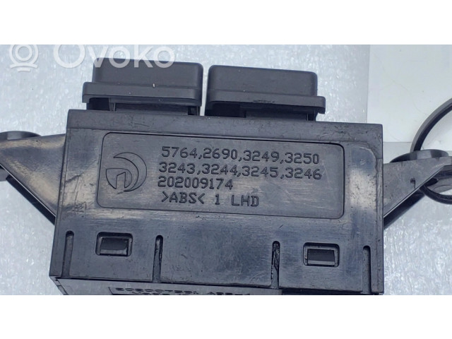 Включатель системы стабильности (ESP)