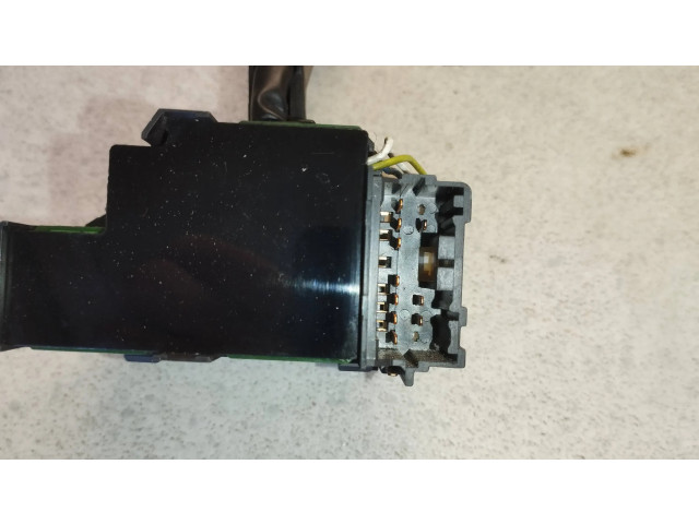 Ручка стеклоочистителей Mitsubishi Pajero