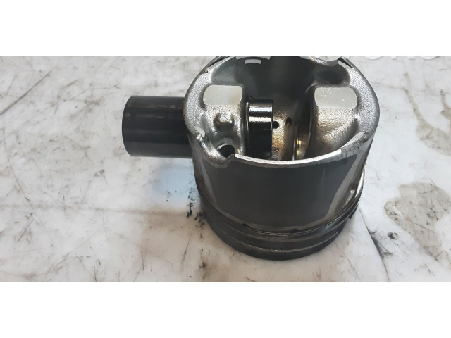  Поршень  8372T, 9R2  Audi A6 S6 C7 4G  