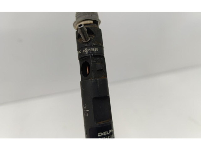 Vstřikovač 8200365186   Renault Megane II     