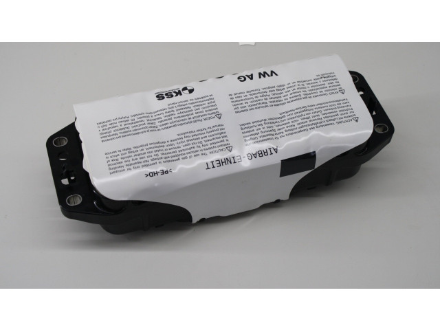 Подушка безопасности пассажира 4M8880204F   Audi Q8