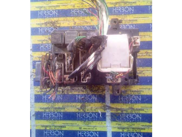 Pojistková skříňka Nissan Terrano 1986