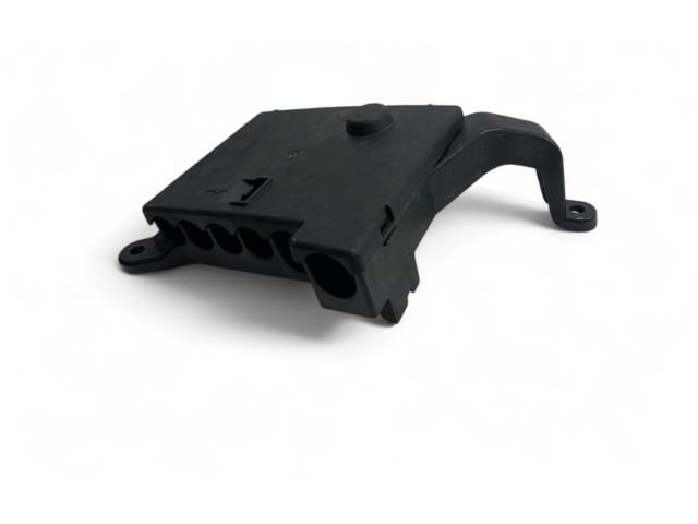 Блок предохранителей 4KE937548 Audi e-tron