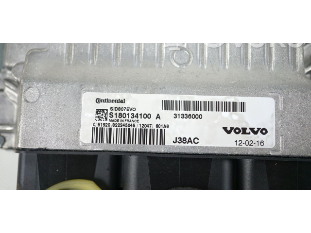 Řídící jednotka 31336000 Volvo S40 2006