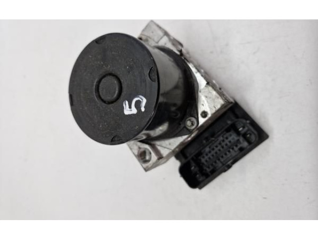 Блок АБС 0265231712, 6Q0614117S   Skoda  Fabia Mk2 (5J)  2007 - 2014 года