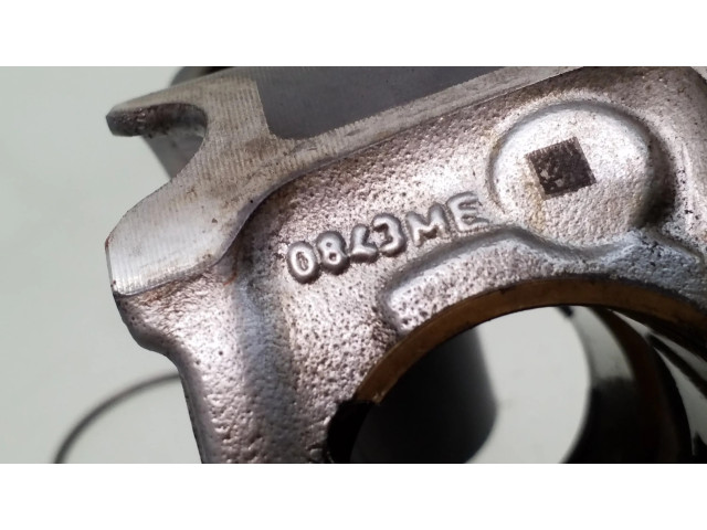 Píst BMW 5 G30 G31 pro naftový motor 2.0 B47d20a