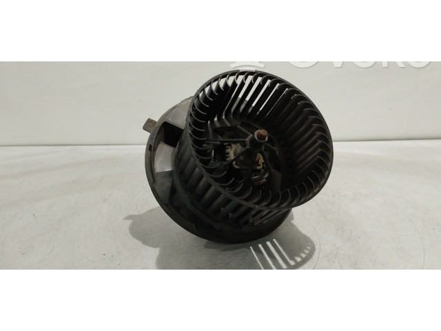 Вентилятор печки 1K1819015C Volkswagen Golf VI