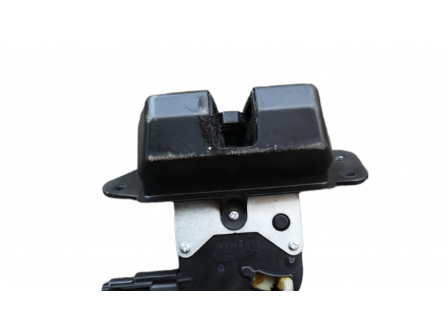 Замок задней крышки