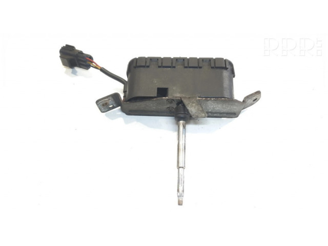 Моторчик стеклоочистителя 0390206210, 9154528    Volvo S80