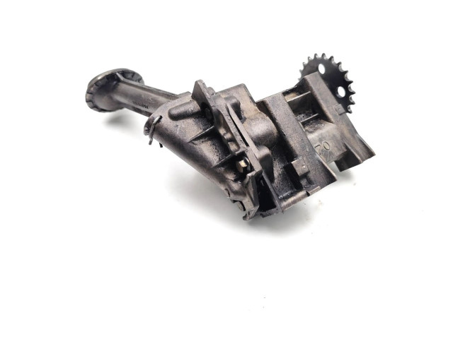 Масляный насос K9K766 8200307174 Renault Clio III