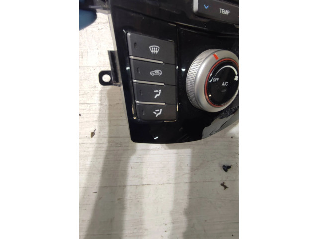 Блок управления климат-контролем 6871035000, 1502250   SsangYong Tivoli