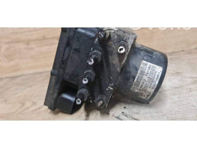 Блок АБС 30714956, P30714952 Volvo XC90 2003 - 2006 года