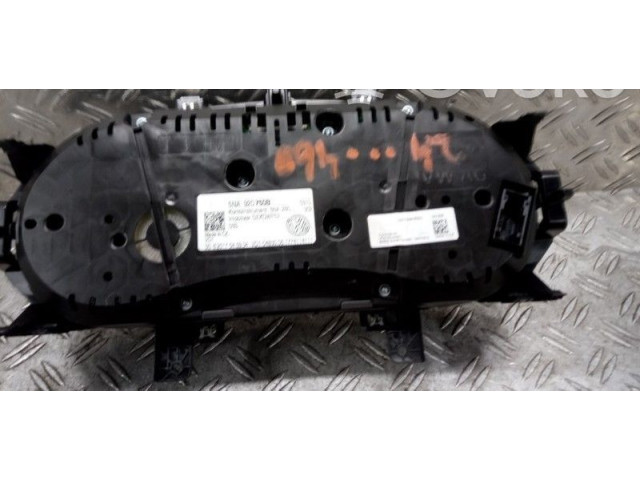 Přístrojová deska  Volkswagen Tiguan 2017   