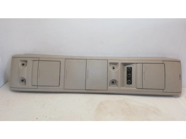 Фонарь освещения задних мест