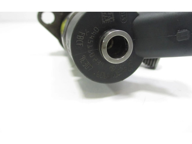 Vstřikovač 0445110239 Mazda 2