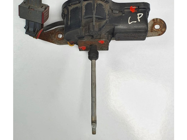 Моторчик стеклоочистителя 4240545 Saab 900