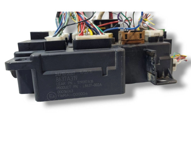 Блок предохранителей 8637A313 Mitsubishi Lancer X