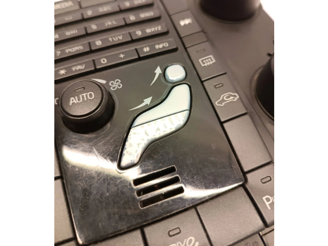 Блок управления климат-контролем 30795271, 2341059   Volvo V70