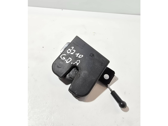 Zámek zadních dveří 2K0827506A Volkswagen Caddy 2006