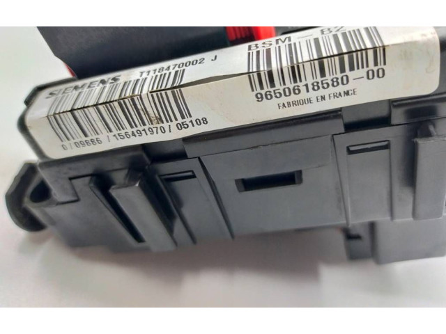 Pojistková skříňka Řídící jednotka BSM 9657608580 Citroen Berlingo 2009