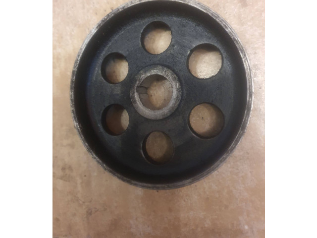 Шкив распределительного вала / ванус 028115021B   Volkswagen  Golf III  1992 - 1997 года