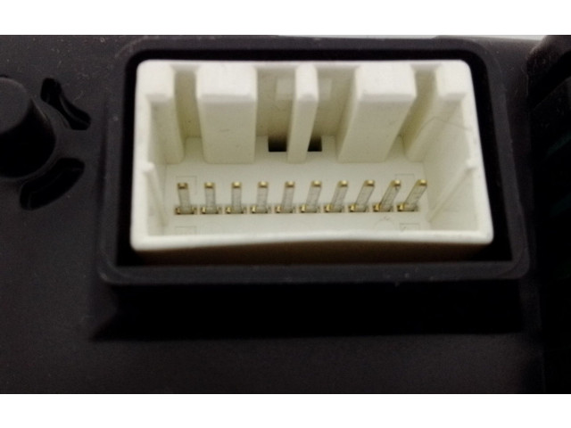 Панель приборов 8022009100, E3-A3-20-3 SsangYong Kyron