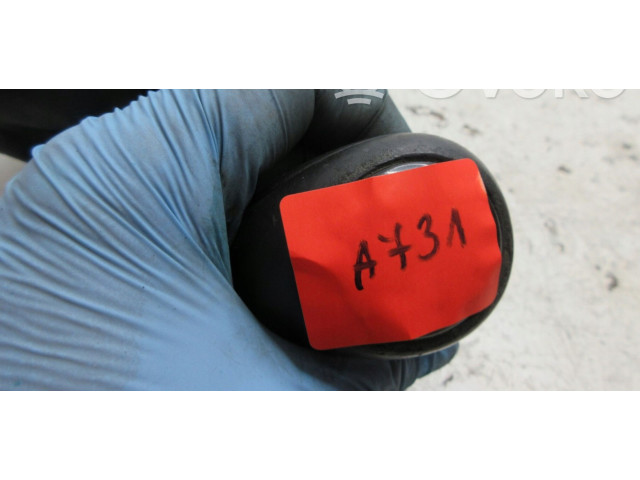 Zámek zadních dveří dfgyhgtfrgvfyg9j Mercedes-Benz C W203 2013