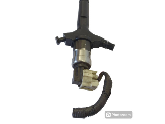 Vstřikovač 8972391617, 09F07571 Renault Vel Satis P9X