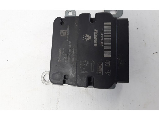 Блок подушек безопасности 985100209R Dacia Duster II