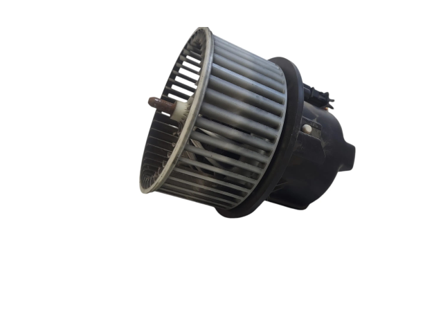 Вентилятор печки    6G9N18D413BA, 6G9N18D413AA   Volvo V60