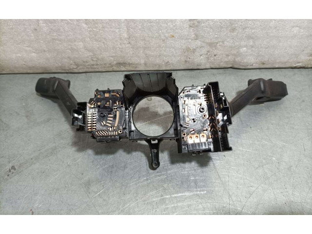 Ручка стеклоочистителей 2Q0953521AB Skoda Kamiq