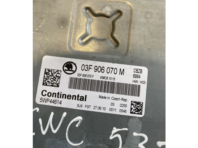Блок управления двигателя 03F906070M, 5WP44614   Skoda Fabia Mk3 (NJ)