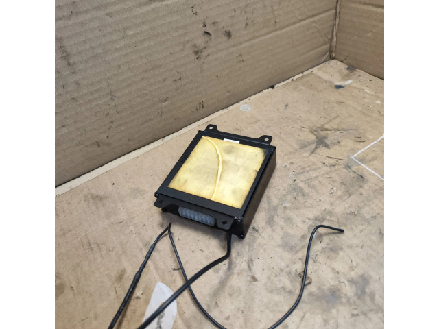 Блок управления MZ311467, MZ311116 Mitsubishi Galant