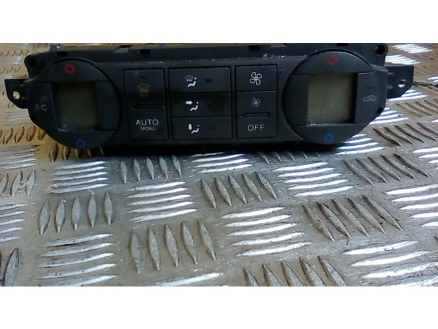Блок управления климат-контролем 3M5T18C612AR   Ford Focus