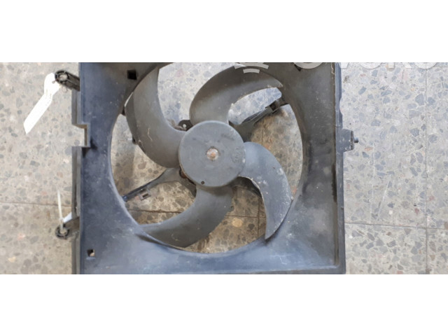 Электрический вентилятор радиаторов 8240247 Mitsubishi Carisma 1996 - 1999 года