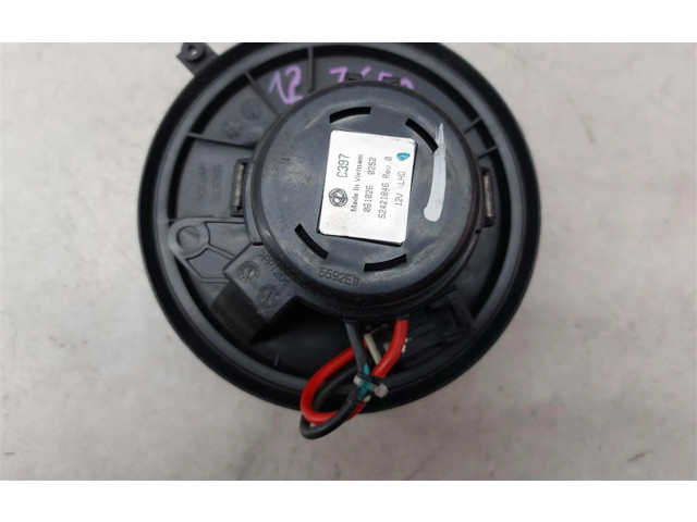 Вентилятор печки 52421846 Alfa Romeo GT