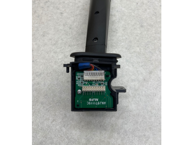 Ручка стеклоочистителей 30798528, 06W52D Volvo S60