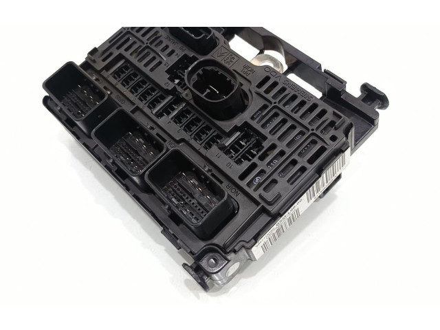 Блок предохранителей 9657718780 Citroen C4 I