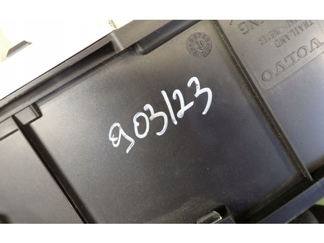 Панель приборов 31254776 Volvo C30