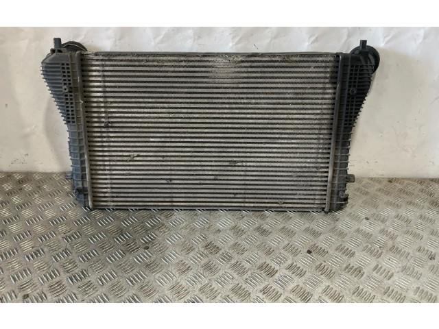 Интеркулер  1K0145803L   Skoda Octavia Mk2 (1Z) 